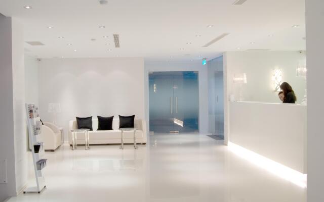 The Riverside Hotel Esthetics