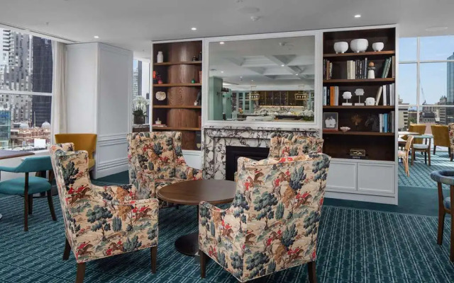 Pullman Melbourne City Centre