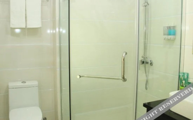 Yi'erke City Chain Hotel Wuhan Nanhu Garden