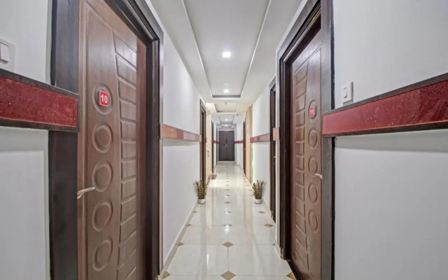 Oyo Flagship 807964 Kavish Residency