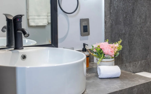 El Desierto by Naya Homes