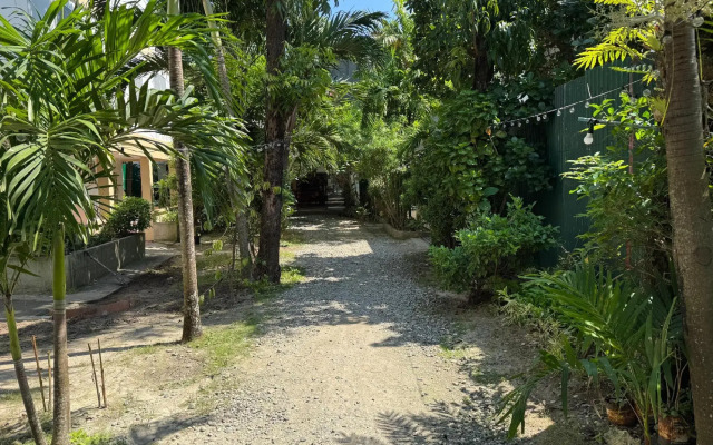 A-Rock Resort