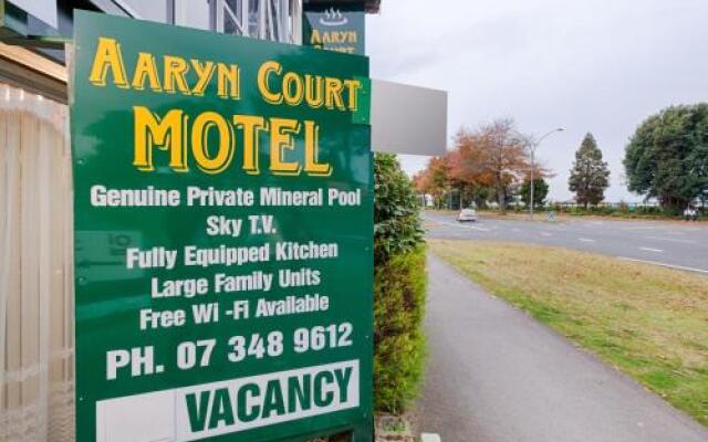 Aaryn Court Motel