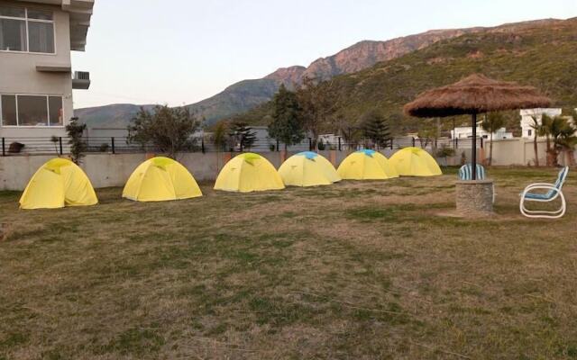 Lake View Hotel & Resort