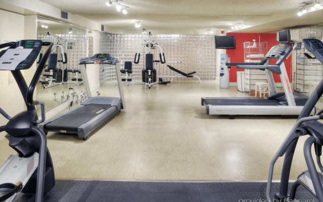 Holiday Inn Ottawa Dwtn - Parliament Hill by IHG