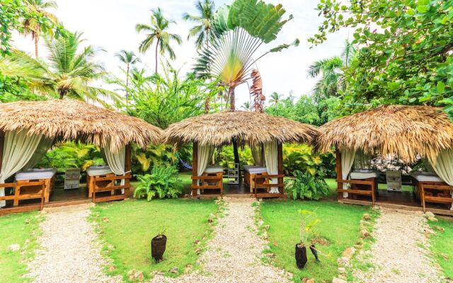 Modern Studio near Arena Gorda Beach