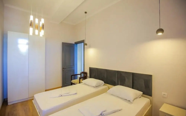 Seventh floor apartment
