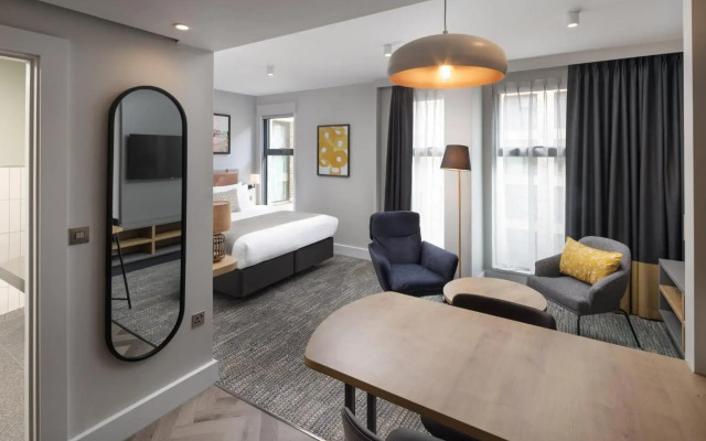 Staybridge Suites London - Vauxhall by IHG