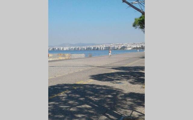Breakfast at Tiffanys#seafront#Thessaloniki