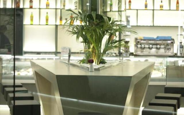 Albes Hotel