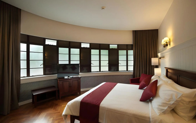 The Chambers – Guest Rooms – George Town