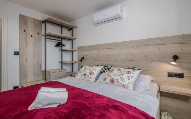 Beautiful Apartment in Punat With Wifi and 2 Bedrooms