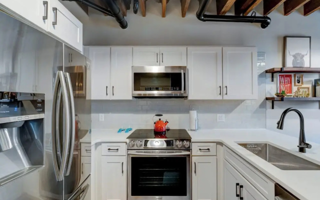 Cosmic Nashville at The 1865