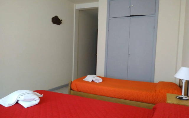 De la Plaza Hostel