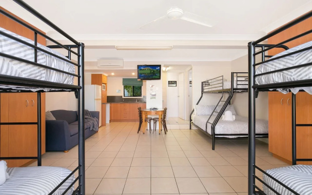 South Gladstone Motel