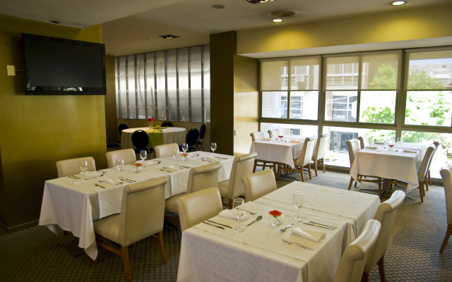 Ariston Hotel