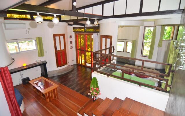 SomeWhere Else Boutique Resort