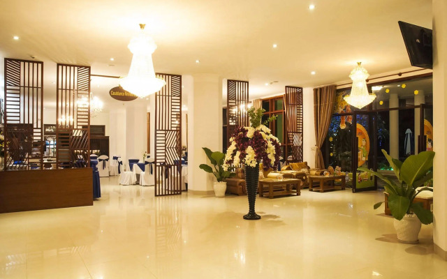 White House Hotel