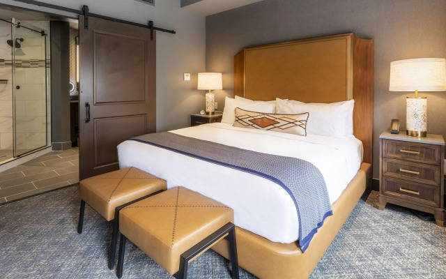 The Barfield, Autograph Collection