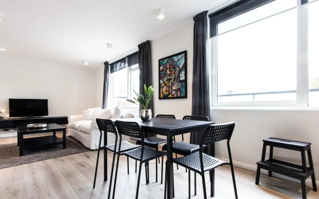 Apartment V13