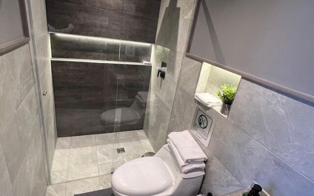 Aerosuites