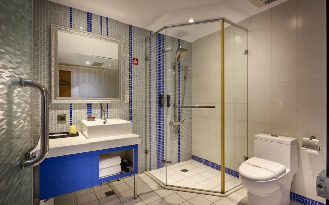 Oursea Hotel