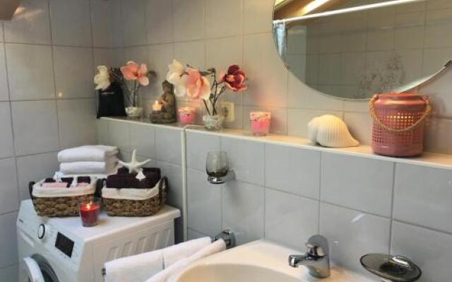 Golden GaPa Family Penthouse 18