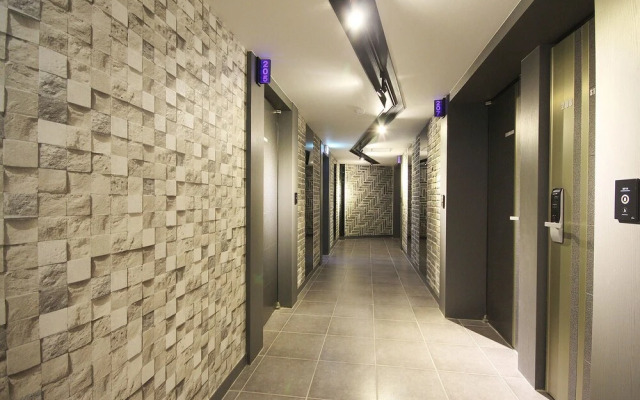 Busan Suyeong Oops Hotel