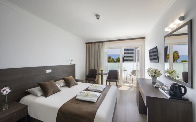 Kapetanios Limassol Hotel
