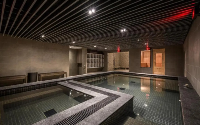 Lakeshore Hotel Tainan