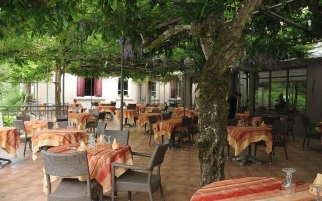 Logis Hôtel La Terrasse