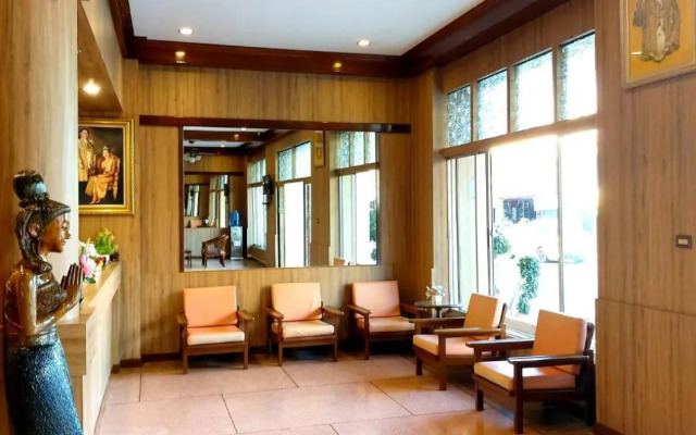 Suriwong Chumphon Hotel