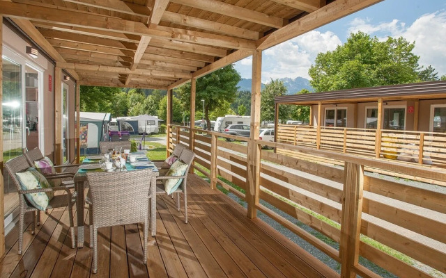 Schluga Spa Apartments & Mobile Homes