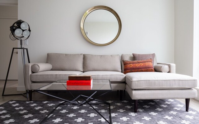 Sunny Lower Allston Suites by Sonder