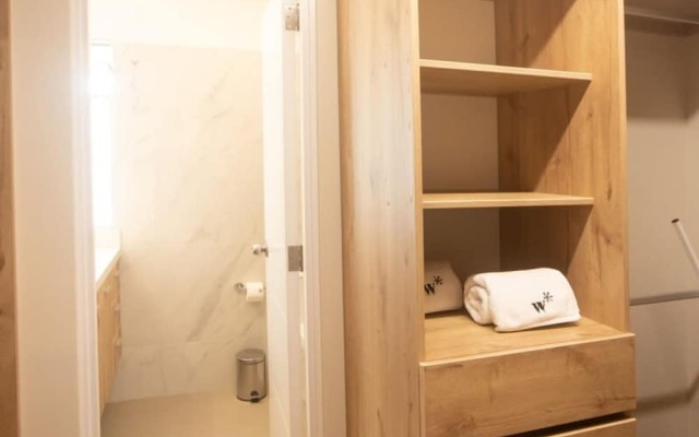 w Spotless 2BR With Balcony in Miraflores