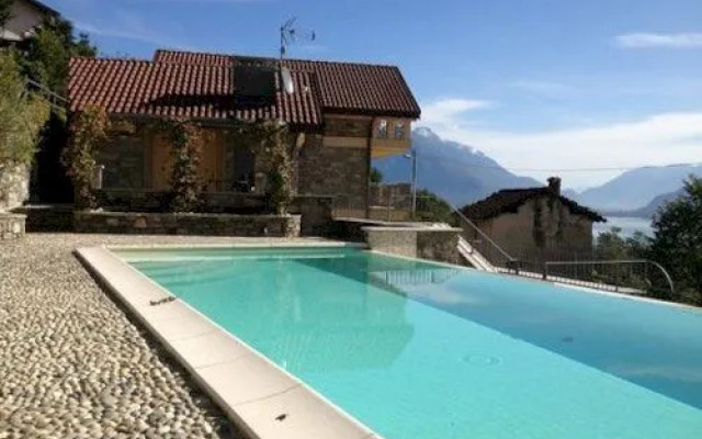 Residence Giglio Comer See