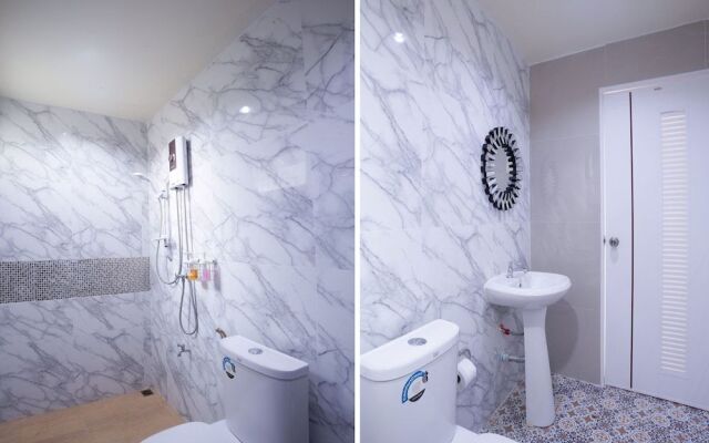 OYO 556 Chaisathan Cottage