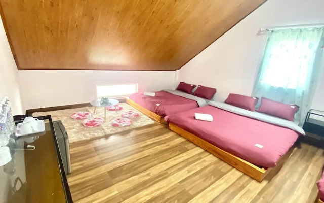 Ruby Peace Hotel