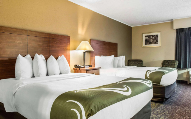Quality Inn Austintown - Youngstown West