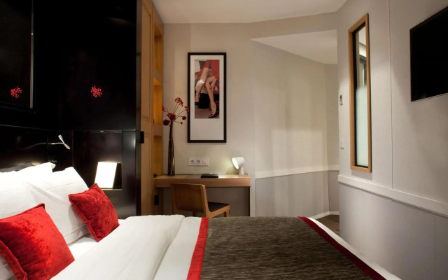 Hotel Marceau Champs Elysees