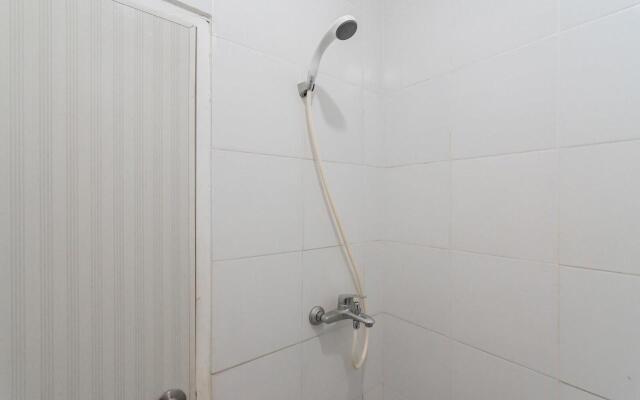 RedDoorz @ Sani Guest House