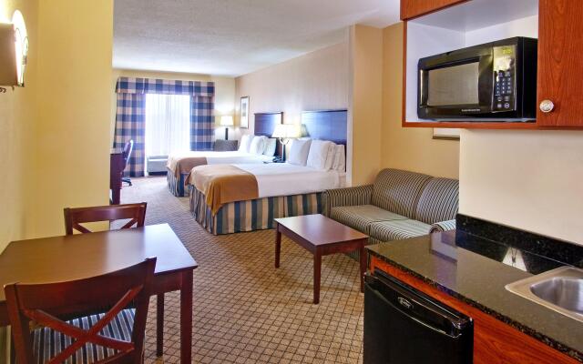 Holiday Inn Express & Suites Millington by IHG