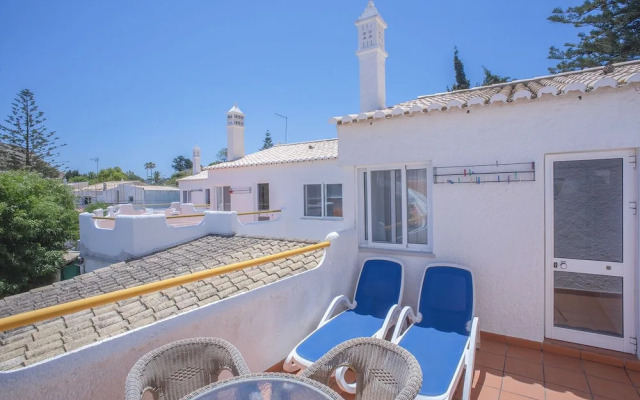 Quinta Paraiso da Mia 2-bedr Apartment in Luz