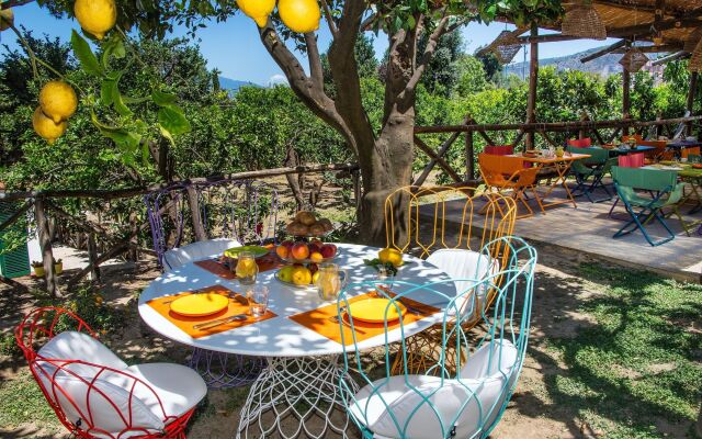 Relais Correale Rooms & Garden