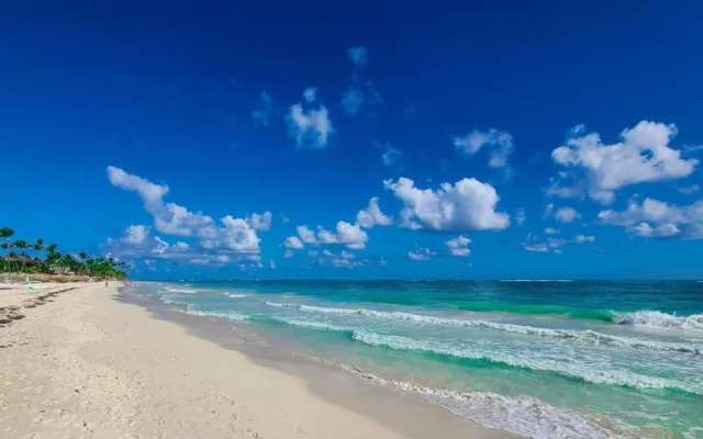 Punta Cana - Apartment - Sleeps 4 - Pool - Hot Tub