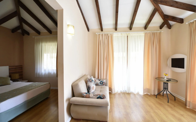 Sahra Su Holiday Village & Spa