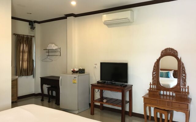Baan Ruankaew Resort