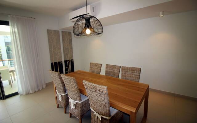 Element Bay II by Horizon Holidays