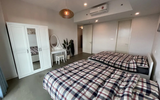 The Ooak Suites and Residence@ Kiara 163