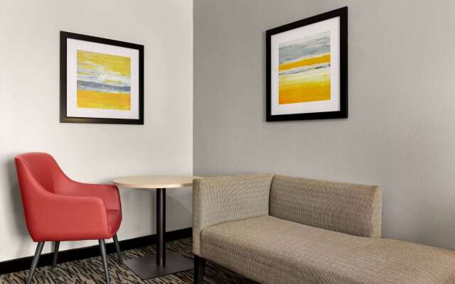 Ramada by Wyndham Marina